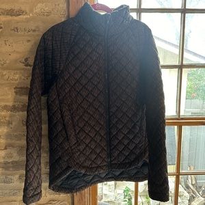 Athlete Whisper Featherless Jacket
Medium tall